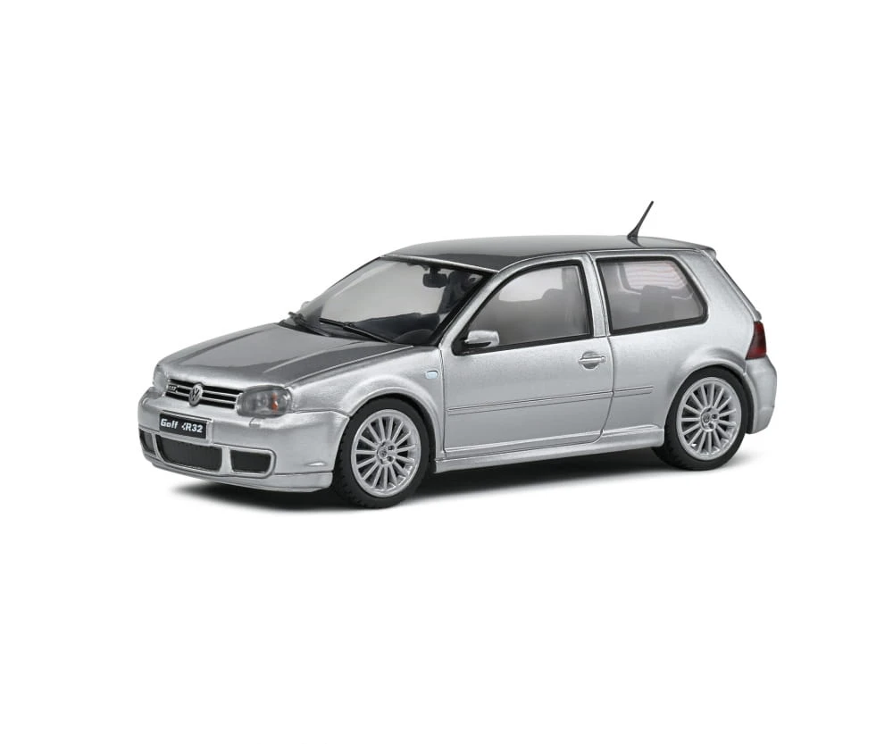 Solido 1:43 VW Golf R32 2003 Silb Modellauto